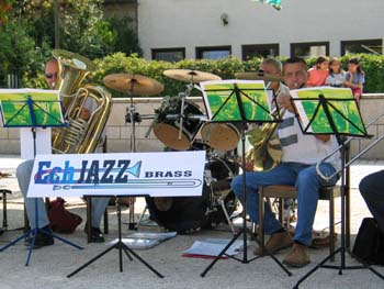 009 Bass Tenor und Schlagzeug